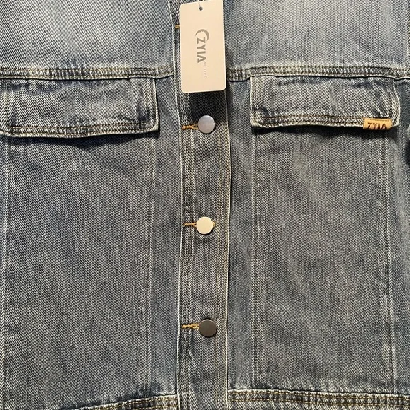 ZYIA Crossroads Denim Jacket - Picture 4 of 7